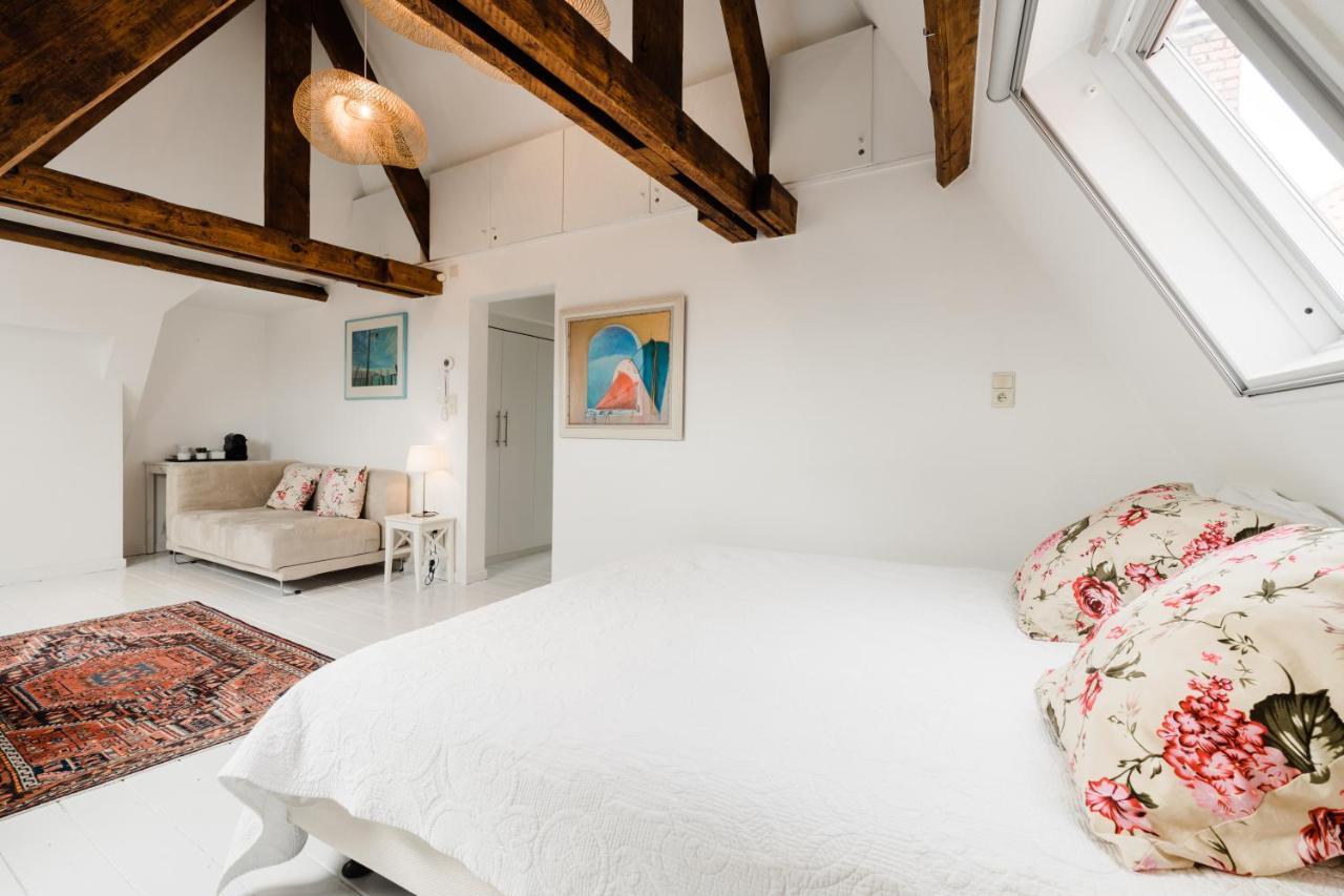 The Blue House Bed & Breakfast Brugge Ngoại thất bức ảnh